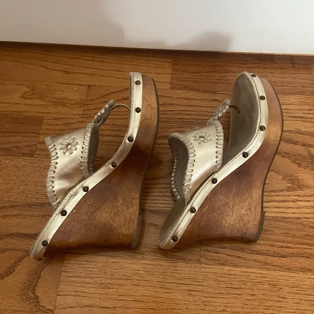 Jack Rogers Marbella Gold Leather Wooden Platform Wedge Sandals - Picture 4 of 6